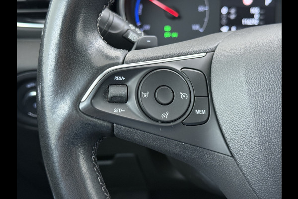 Opel Grandland X 1.6T 225pk PHEV Hybride AUT-8. Navi 360°Camera 1/2 Leer Apple Carplay Android Two-Tone AGR-Comfort Stoelen StoelverwarmingAuto E Elek.Achterklep Led Privacy Glas Lmv Isofix DAB Bluetooth Lane Assist Regen-Lichtsensor Keyless 1e Eigenaar Dealeronderhouden Origineel Nederlandse Auto € 46.000 nieuw!