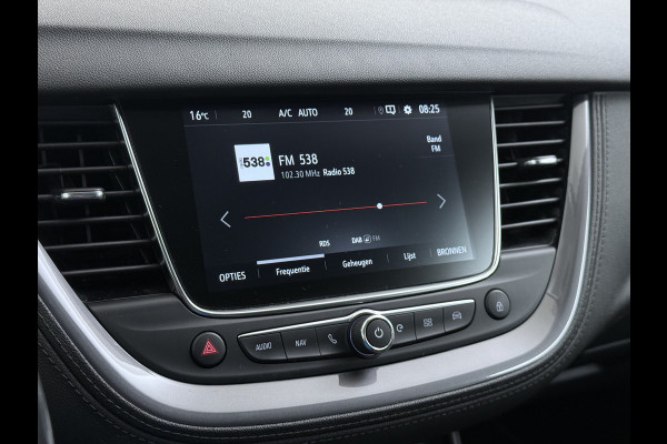 Opel Grandland X 1.6T 225pk PHEV Hybride AUT-8. Navi 360°Camera 1/2 Leer Apple Carplay Android Two-Tone AGR-Comfort Stoelen StoelverwarmingAuto E Elek.Achterklep Led Privacy Glas Lmv Isofix DAB Bluetooth Lane Assist Regen-Lichtsensor Keyless 1e Eigenaar Dealeronderhouden Origineel Nederlandse Auto € 46.000 nieuw!