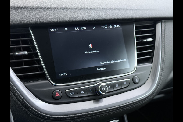 Opel Grandland X 1.6T 225pk PHEV Hybride AUT-8. Navi 360°Camera 1/2 Leer Apple Carplay Android Two-Tone AGR-Comfort Stoelen StoelverwarmingAuto E Elek.Achterklep Led Privacy Glas Lmv Isofix DAB Bluetooth Lane Assist Regen-Lichtsensor Keyless 1e Eigenaar Dealeronderhouden Origineel Nederlandse Auto € 46.000 nieuw!