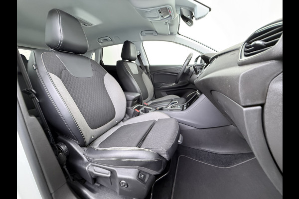 Opel Grandland X 1.6T 225pk PHEV Hybride AUT-8. Navi 360°Camera 1/2 Leer Apple Carplay Android Two-Tone AGR-Comfort Stoelen StoelverwarmingAuto E Elek.Achterklep Led Privacy Glas Lmv Isofix DAB Bluetooth Lane Assist Regen-Lichtsensor Keyless 1e Eigenaar Dealeronderhouden Origineel Nederlandse Auto € 46.000 nieuw!