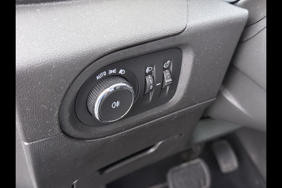 Opel Grandland X 1.6T 225pk PHEV Hybride AUT-8. Navi 360°Camera 1/2 Leer Apple Carplay Android Two-Tone AGR-Comfort Stoelen StoelverwarmingAuto E Elek.Achterklep Led Privacy Glas Lmv Isofix DAB Bluetooth Lane Assist Regen-Lichtsensor Keyless 1e Eigenaar Dealeronderhouden Origineel Nederlandse Auto € 46.000 nieuw!