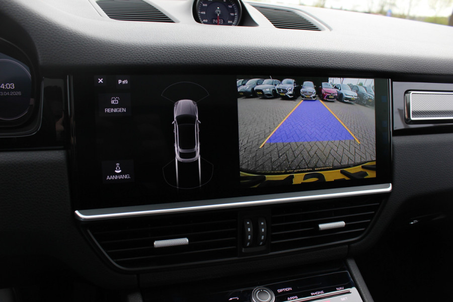 Porsche Cayenne Coupé 3.0 / 61.186 km! / Trekhaak / Camera / Panoramadak / Head-up / Luchtvering / Luxe Leder / Sportchrono / 21'' / Bose / Stuur+Stoelverwarming / Dodehoek / DAB / Cruise Control