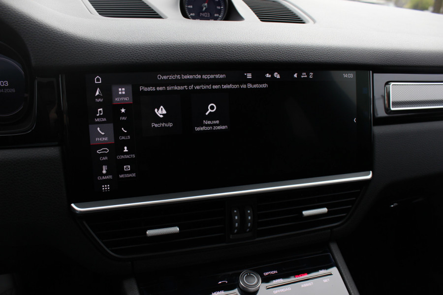 Porsche Cayenne Coupé 3.0 / 61.186 km! / Trekhaak / Camera / Panoramadak / Head-up / Luchtvering / Luxe Leder / Sportchrono / 21'' / Bose / Stuur+Stoelverwarming / Dodehoek / DAB / Cruise Control
