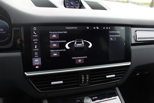 Porsche Cayenne Coupé 3.0 / 61.186 km! / Trekhaak / Camera / Panoramadak / Head-up / Luchtvering / Luxe Leder / Sportchrono / 21'' / Bose / Stuur+Stoelverwarming / Dodehoek / DAB / Cruise Control