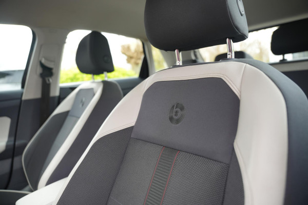 Volkswagen Polo 1.0 TSI Beats Airco Carplay Adaptieve Cruise