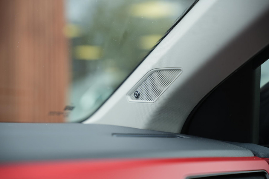 Volkswagen Polo 1.0 TSI Beats Airco Carplay Adaptieve Cruise