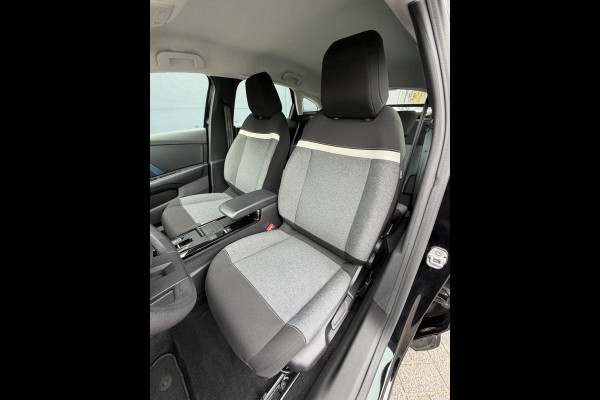 Citroën Ë-C4 Business 50 kWh (Camera - Navigatie - Automatische Airco - Apple Carplay - Parkeersensoren)