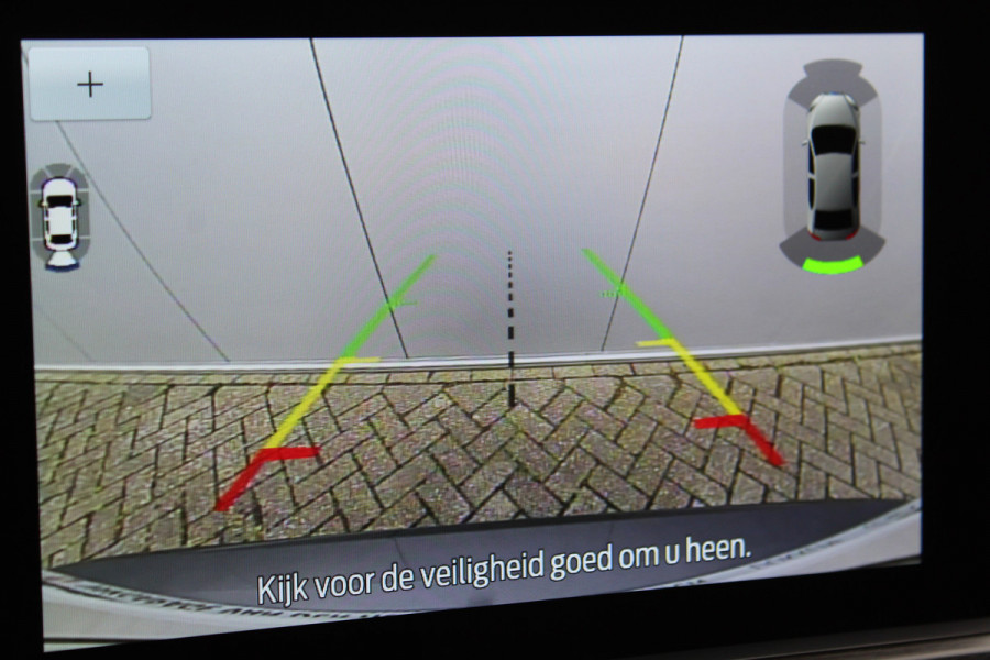 Ford Kuga 2.5-225pk PHEV 'Vignale' Plug-in Hybrid Automaat. Luxe hybride rijden voor een reëel bedrag ! Trekhaak, Adaptieve Cruise Cntrl, Climate Cntrl, Side- en lane assist, Head-Up display, Winter Pack, Driver Ass. Pack, Camera, Elektr. achterklep etc.