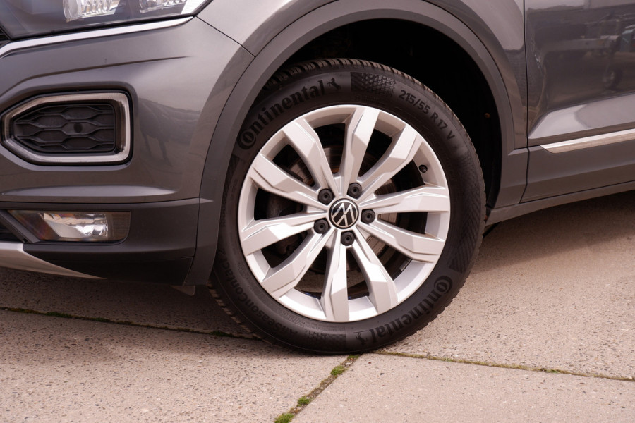 Volkswagen T-Roc 1.5 TSI Sport LED | Trekhaak | Carplay | Camera | Virtual Cockpit | PDC