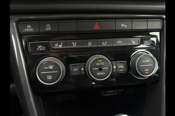 Volkswagen T-Roc 1.5 TSI Sport LED | Trekhaak | Carplay | Camera | Virtual Cockpit | PDC