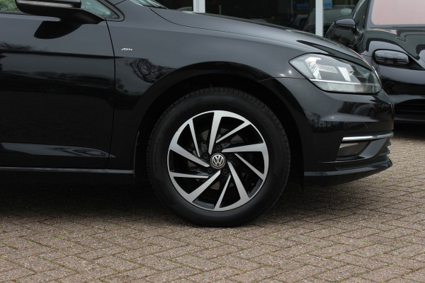 Volkswagen Golf 1.0 TSI Comfortline / Camera / CarPlay / 16'' / Navigatie / Parkeerhulp V+A / Getint glas / DAB / ACC