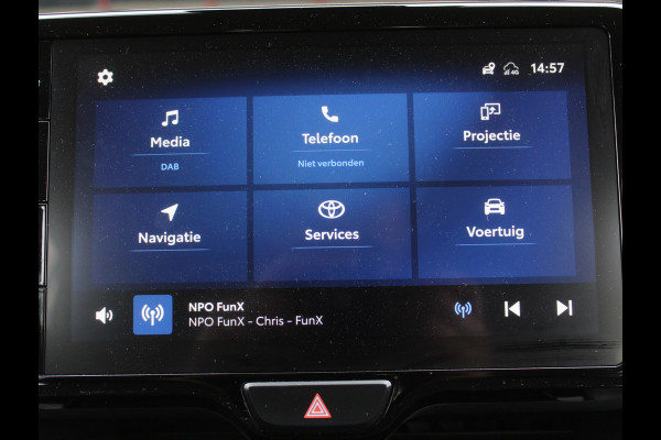 Toyota Yaris Cross 1.5 Hybrid Business CLIMATE | ADAPCRUISE | LMV16 | NAVI | CARPLAY | LED | CAMERA | DAB