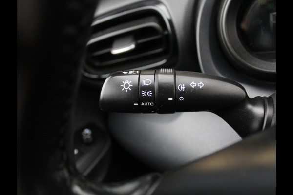 Toyota Yaris Cross 1.5 Hybrid Business CLIMATE | ADAPCRUISE | LMV16 | NAVI | CARPLAY | LED | CAMERA | DAB