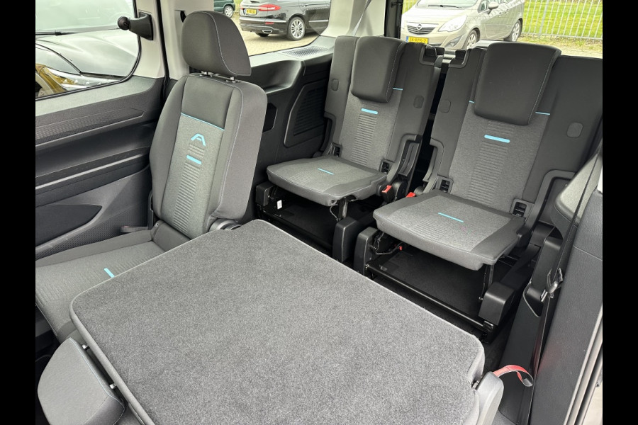Ford GRAND TOURNEO CONNECT PHEV Active 7 ZITS!