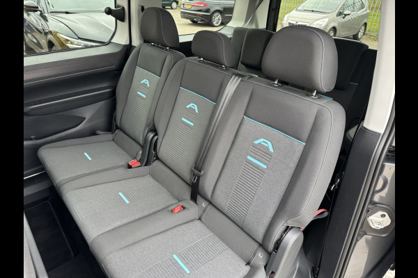 Ford GRAND TOURNEO CONNECT PHEV Active 7 ZITS!