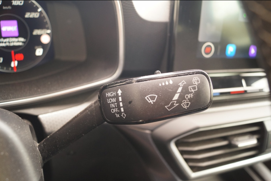 Seat Leon Sportstourer 1.0 TSI 110pk Style Business Intense -NAVI-ECC-CAM-