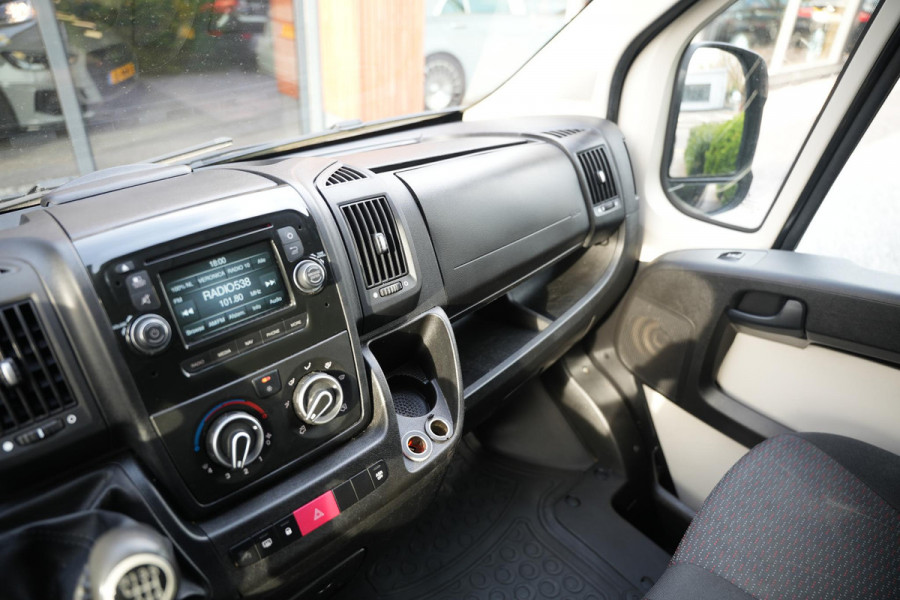 Citroën Jumper 35 2.0 BlueHDi L2H2 Zwaar Trekhaak PDC Airco Cruise Navi