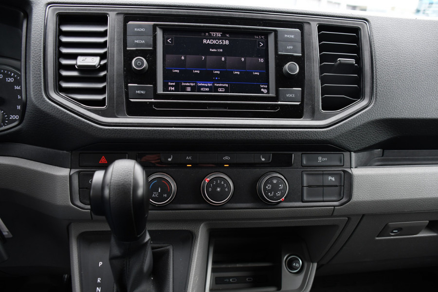 Volkswagen Crafter 35 2.0 TDI L3H2 PB Edition Camera, Cruise, Carplay, 177pk, LED, Stoelverwarming, Multimedia, Standkachel, Trekhaak, Uniek!