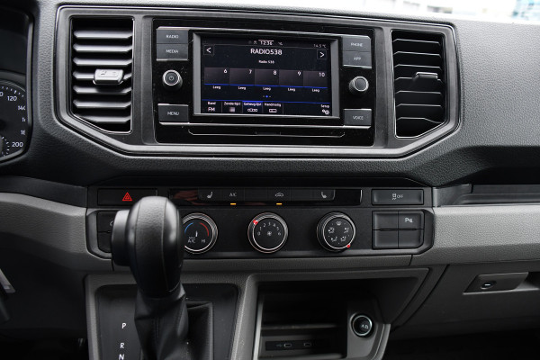 Volkswagen Crafter 35 2.0 TDI L3H2 PB Edition Camera, Cruise, Carplay, 177pk, LED, Stoelverwarming, Multimedia, Standkachel, Trekhaak, Uniek!