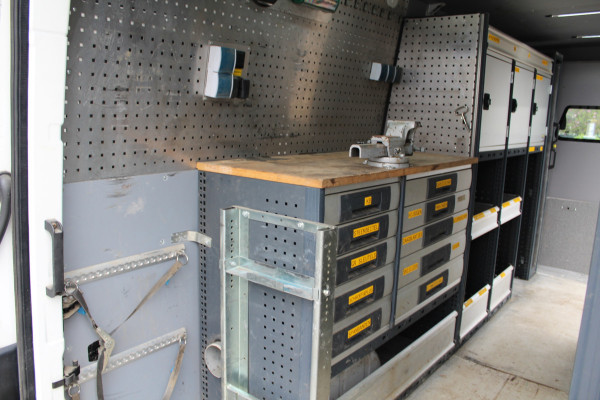 Volkswagen Crafter 50 2.0 TDi 130KW Euro6 L4H3 3,5T Trekhaak -- Bott werkplaats inrichting --