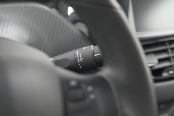 Peugeot 2008 PureTech 110 Blue Lion | Trekhaak | Apple Carplay | Parkeersensoren