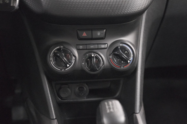 Peugeot 2008 PureTech 110 Blue Lion | Trekhaak | Apple Carplay | Parkeersensoren