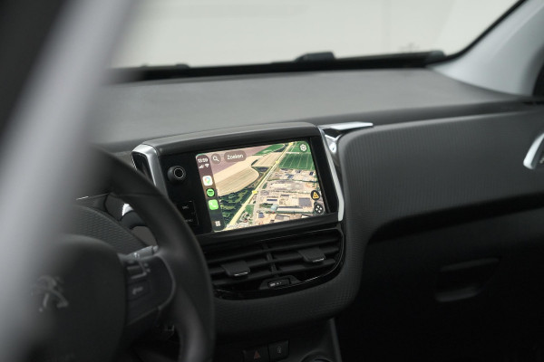 Peugeot 2008 PureTech 110 Blue Lion | Trekhaak | Apple Carplay | Parkeersensoren