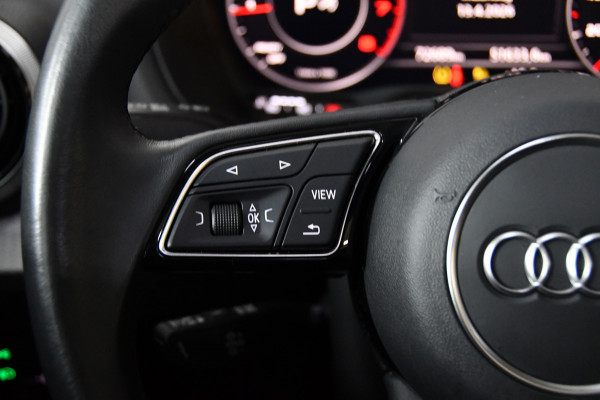 Audi Q2 35 TFSI S-Line, Pano, Camera, Navi