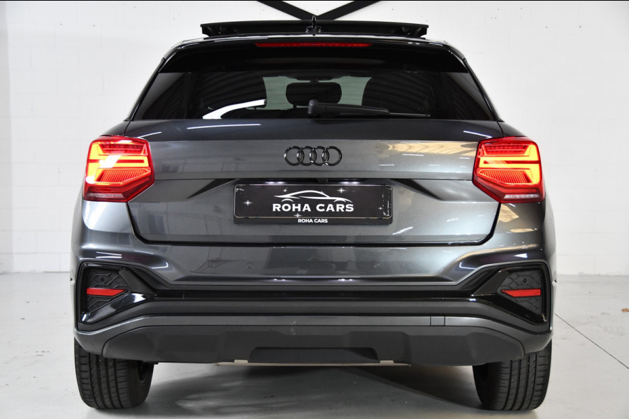 Audi Q2 35 TFSI S-Line, Pano, Camera, Navi
