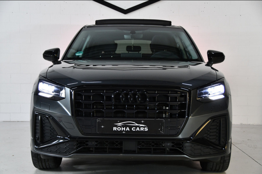 Audi Q2 35 TFSI S-Line, Pano, Camera, Navi