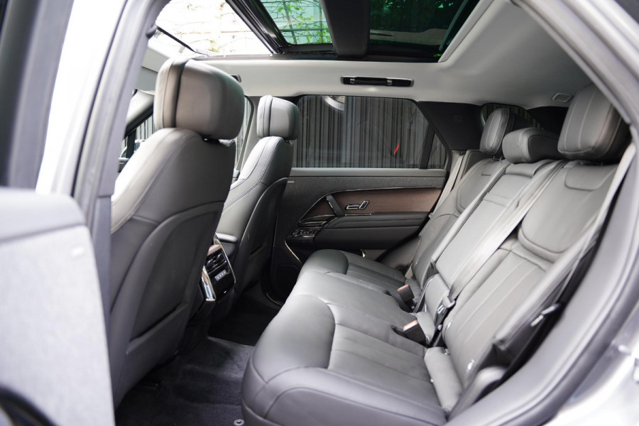 Land Rover Range Rover Sport P 460 E SE 205 Km / Meridian / Panoramadak