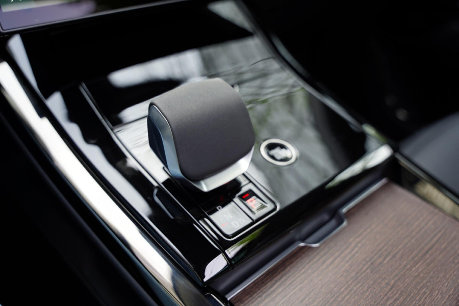 Land Rover Range Rover Sport P 460 E SE 205 Km / Meridian / Panoramadak