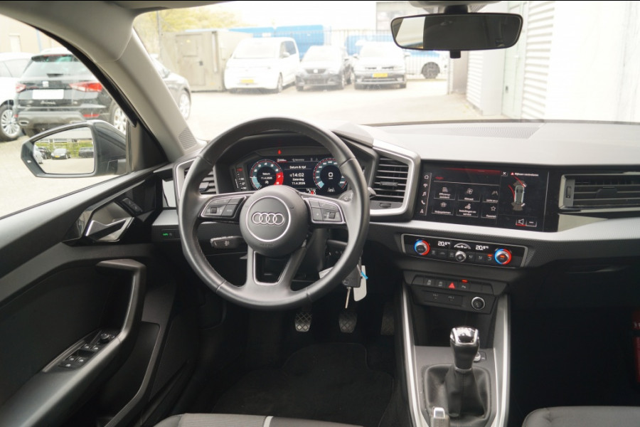 Audi A1 Sportback 25 TFSI 95pk Advanced -ECC-NAVI-PDC-