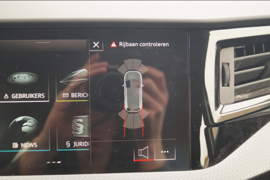 Audi A1 Sportback 25 TFSI 95pk Advanced -ECC-NAVI-PDC-