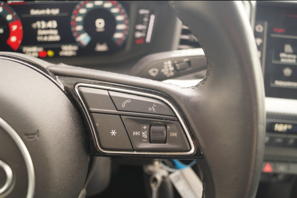 Audi A1 Sportback 25 TFSI 95pk Advanced -ECC-NAVI-PDC-