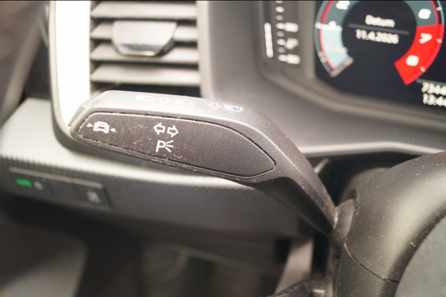 Audi A1 Sportback 25 TFSI 95pk Advanced -ECC-NAVI-PDC-