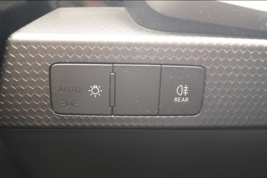 Audi A1 Sportback 25 TFSI 95pk Advanced -ECC-NAVI-PDC-