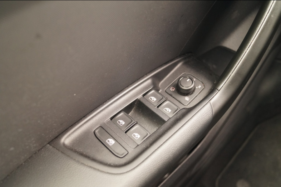 Audi A1 Sportback 25 TFSI 95pk Advanced -ECC-NAVI-PDC-