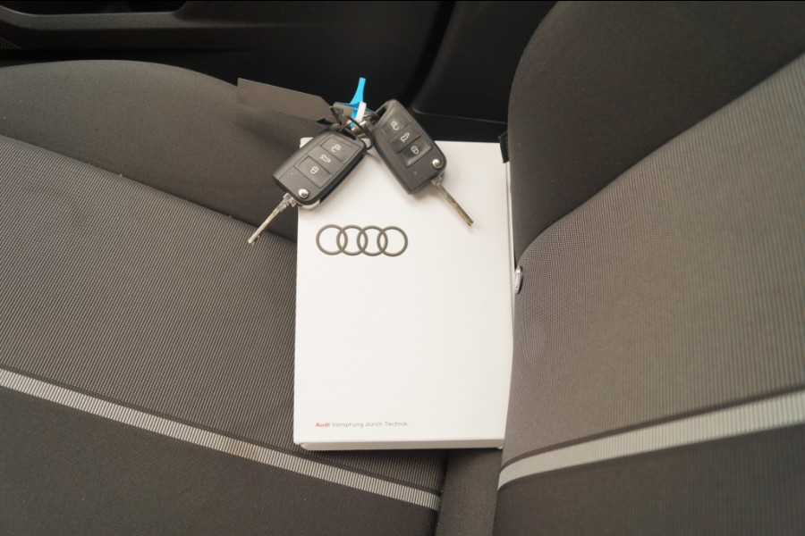 Audi A1 Sportback 25 TFSI 95pk Advanced -ECC-NAVI-PDC-