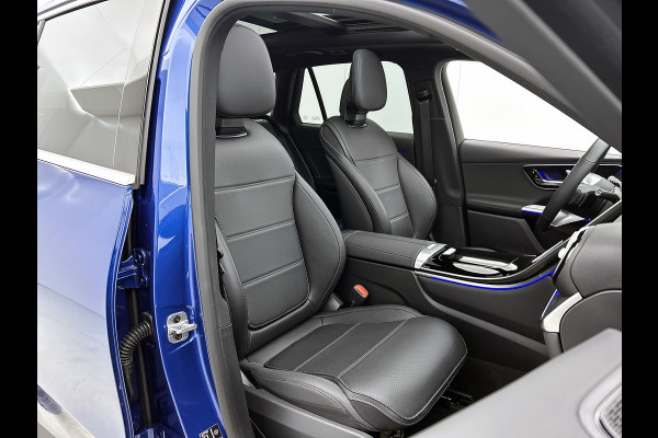 Mercedes-Benz GLC 300 e 4MATIC Plug-In Hybride Panorama Schuif-Kanteldak | Trekhaak | Memory Pakket | Stoel en Stuurverwarming. Inclusief 24 maanden MB Certified garantie voor Europa.