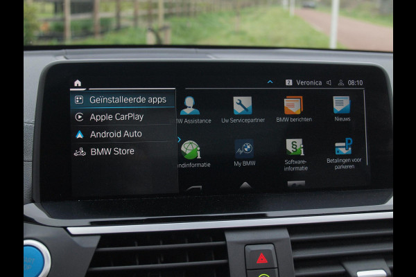 BMW iX3 High Executive 80 kWh | Panoramadak | Trekhaak | Head-Up Display | 360 Camera | Harman Kardon | Sfeerverlichting |