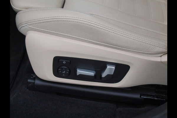 BMW iX3 High Executive 80 kWh | Panoramadak | Trekhaak | Head-Up Display | 360 Camera | Harman Kardon | Sfeerverlichting |