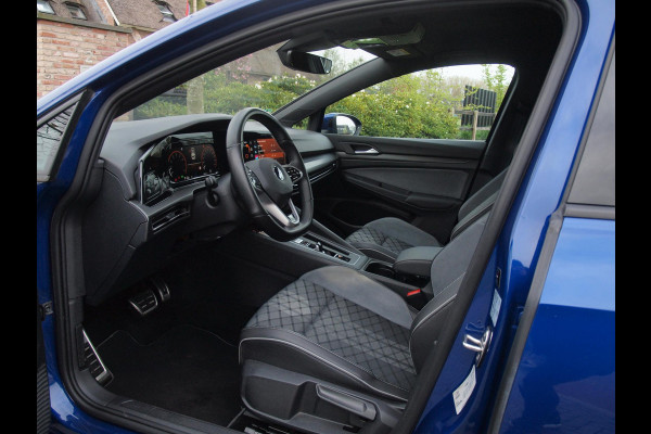 Volkswagen Golf 1.5 eTSI R-Line | Camera | Sfeerverlichting | Apple Carplay | Virtual Cockpit |
