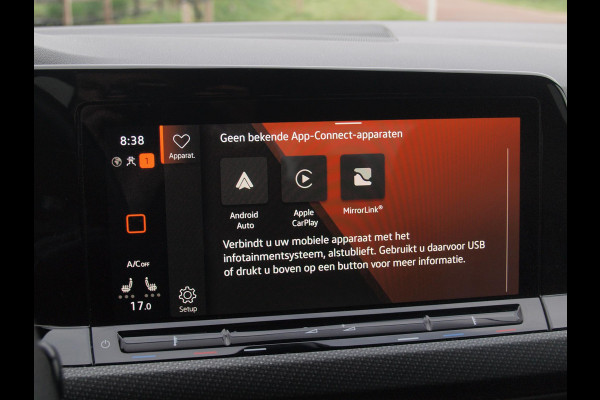 Volkswagen Golf 1.5 eTSI R-Line | Camera | Sfeerverlichting | Apple Carplay | Virtual Cockpit |