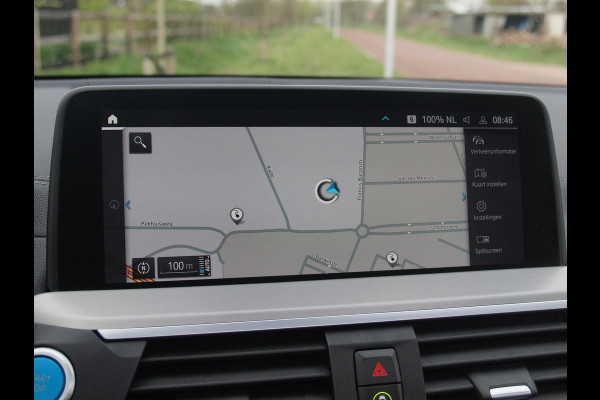 BMW iX3 High Executive 80 kWh | Panoramadak | Trekhaak | Head-Up Display | 360 Camera | Harman Kardon | Sfeerverlichting |