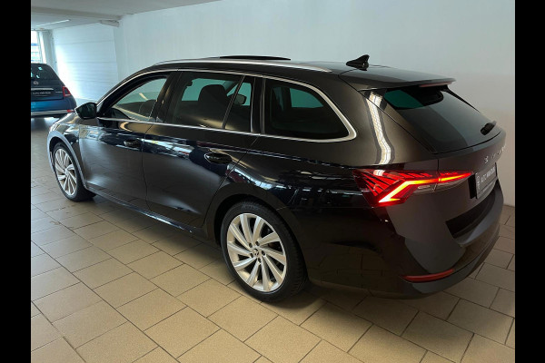 Škoda Octavia Combi 1.0 e-TSI Business Edition AUTOMAAT PANO NAVI CRUISEL BLUETOOTH ELEK RAMEN CENT VERG VELGEN NETTE AUTO