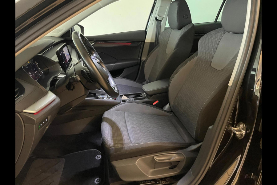 Škoda Octavia Combi 1.0 e-TSI Business Edition AUTOMAAT PANO NAVI CRUISEL BLUETOOTH ELEK RAMEN CENT VERG VELGEN NETTE AUTO