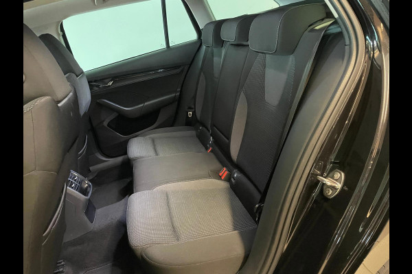 Škoda Octavia Combi 1.0 e-TSI Business Edition AUTOMAAT PANO NAVI CRUISEL BLUETOOTH ELEK RAMEN CENT VERG VELGEN NETTE AUTO