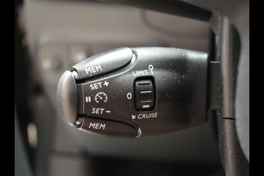 Citroën C3 1.2 PureTech Live | BleuTooth carkit | Airco |