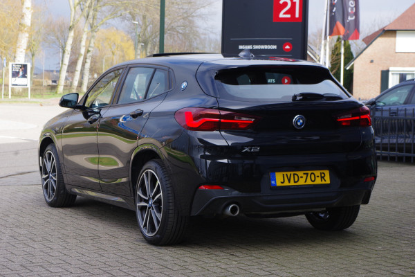 BMW X2 xDrive25e 220 PK High Executive M-Sport PHEV, Panoramadak, LED, Camera